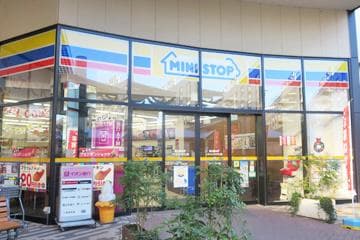 MINI STOP