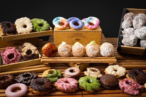 JACK IN THE DONUTS