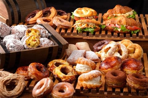 JACK IN THE DONUTS